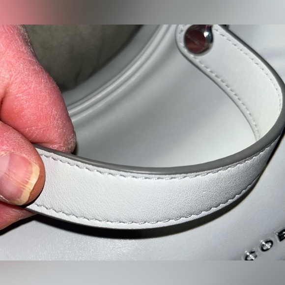 Marc Jacobs NWT Stone Gray Shoulder Bag - Picture 5 of 10